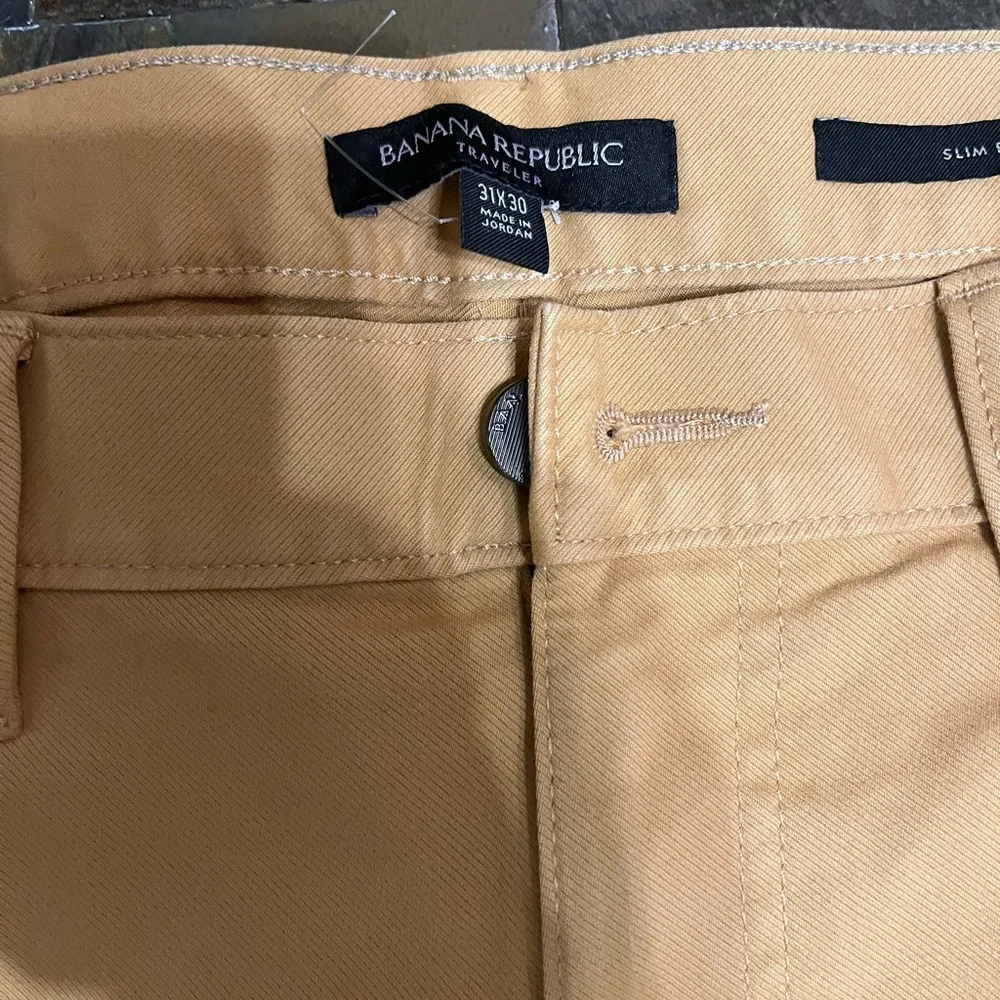 Banana Republic Men's Mustard Slim Traveler Pants 31x30 - Picture 2 of 6
